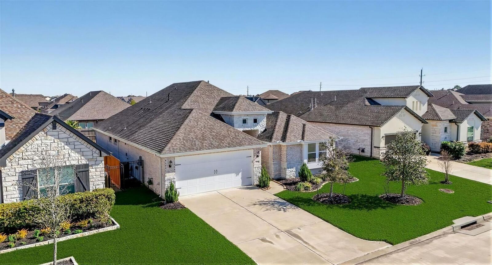 Property Photo: 10614 Hazel Hills Drive TX 77433