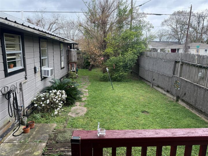 Property Photo:  4218 Terry Street  TX 77009 