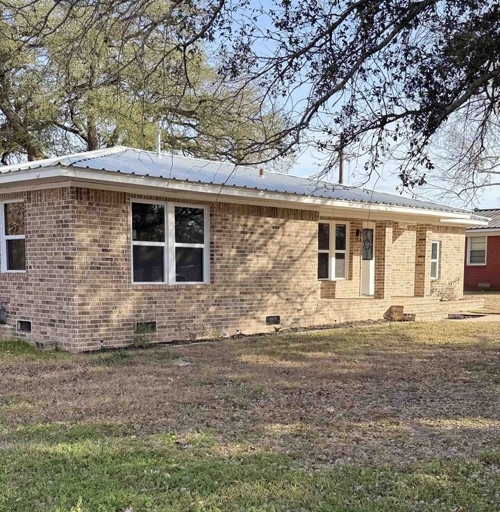 Property Photo:  1322 US Highway 271 N  TX 75644 