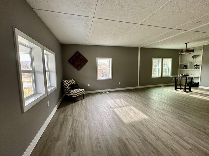 Property Photo:  1121 Winchester Road  KY 40336 