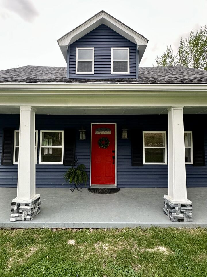 Property Photo:  1121 Winchester Road  KY 40336 