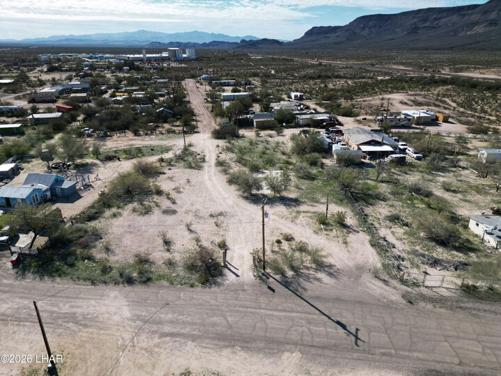 Property Photo: 3836 W Third Avenue AZ 86438