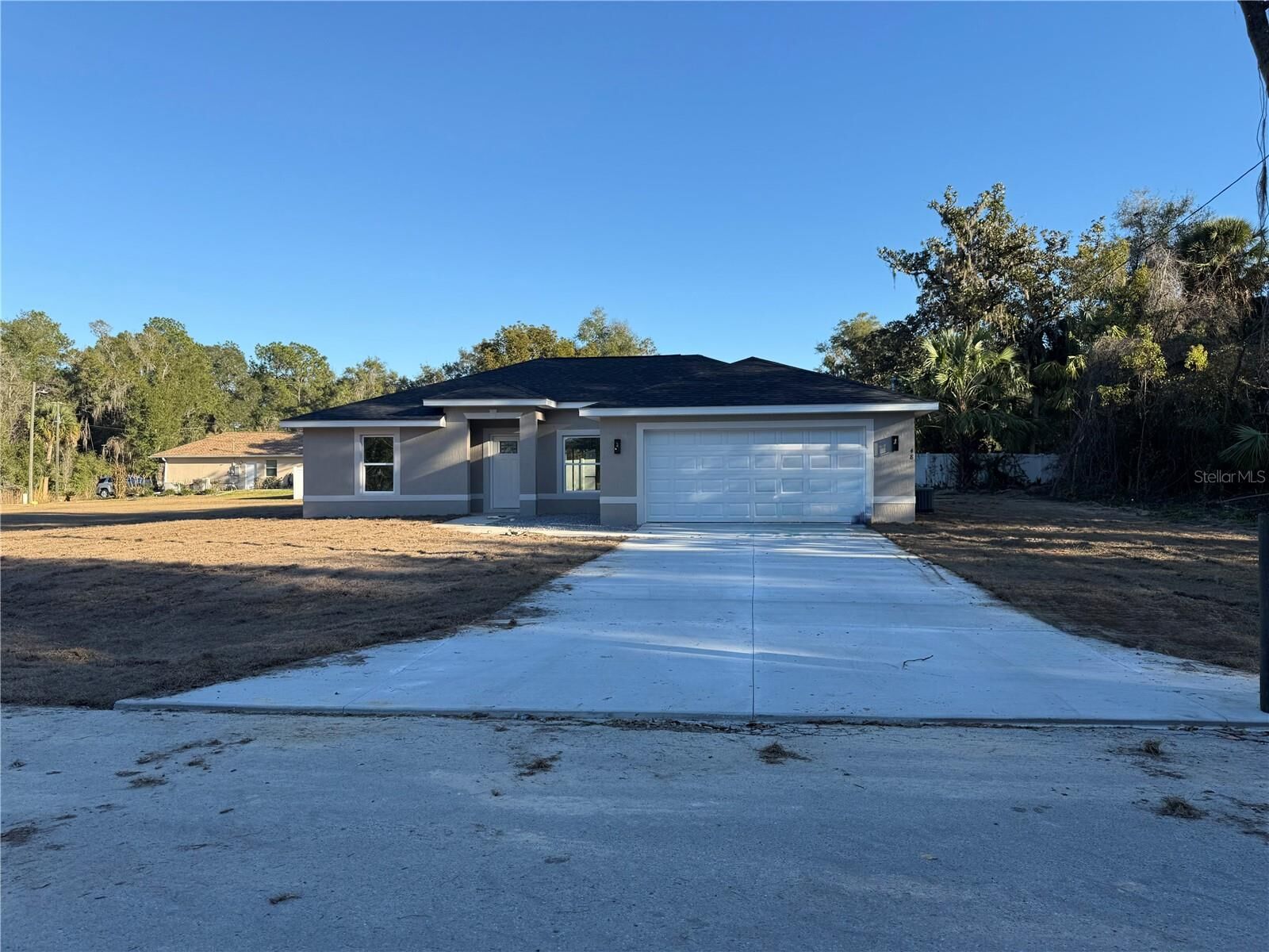 Property Photo: 48 Locust Drive FL 34472