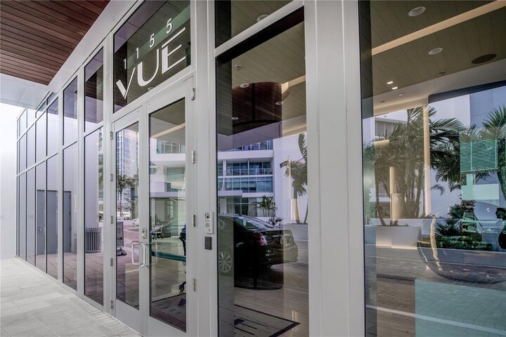 Property Photo:  1155 N Gulfstream Avenue 708  FL 34236 