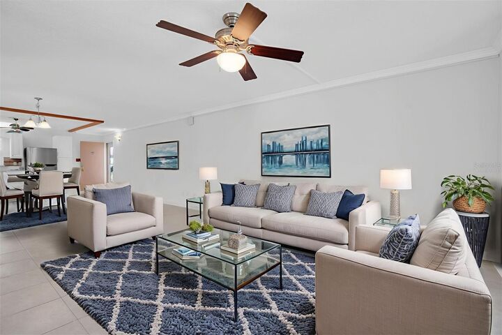 Property Photo:  7625 Sun Island Drive S 101  FL 33707 