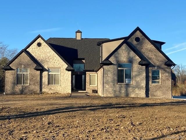 Property Photo:  6833 John R Road  MI 48085 1052 