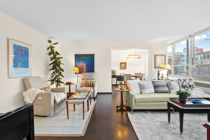 Property Photo:  3950 N Lake Shore Drive 210  IL 60613 