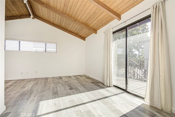 Property Photo:  6011 Bellaire Avenue  CA 91606 