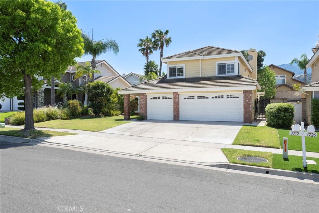 Property Photo: 3712 Summit View Court CA 92882