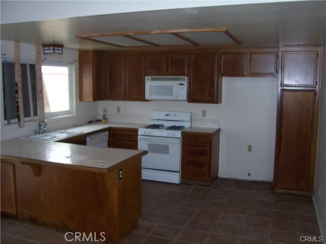 Property Photo: 14445 Susana Court CA 92553