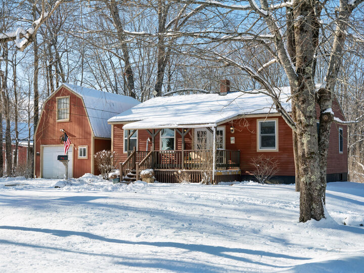 Property Photo:  56 Booker Street  ME 04861 
