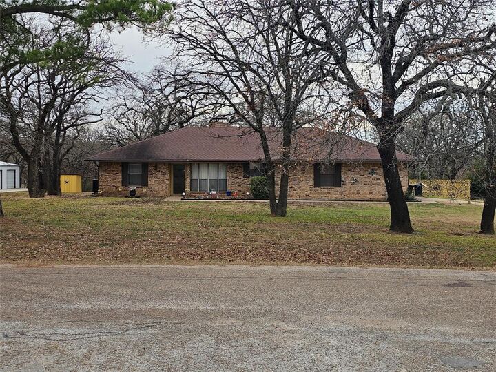 Property Photo:  5955 Pecan Circle  TX 76009 