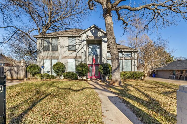 Property Photo:  1404 Whispering Water Lane  TX 76063 