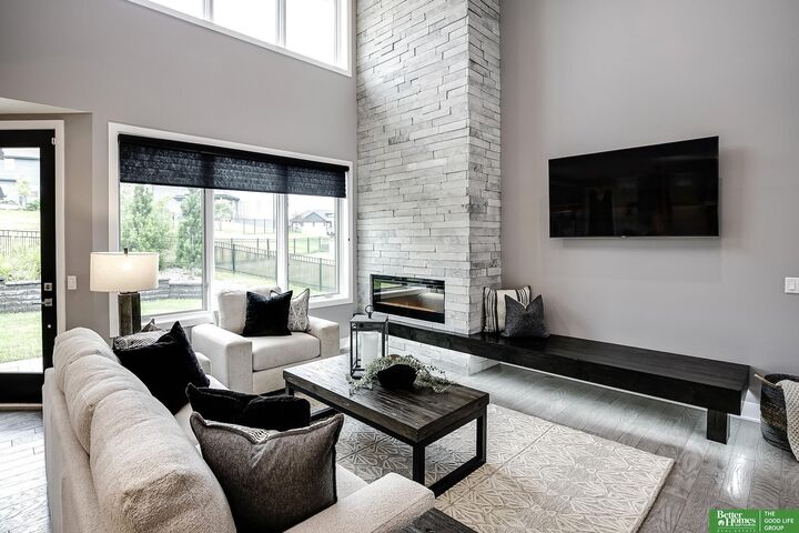 Property Photo: 7267 N 172nd Street NE 68007