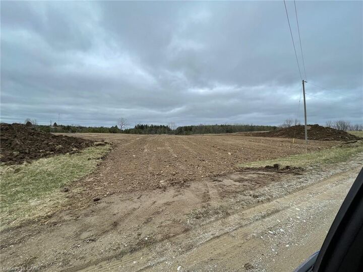 Property Photo:  312095 Highway 6  ON N0G 1C0 