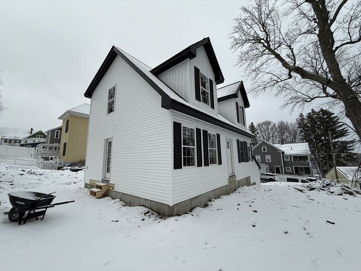 Property Photo:  5 Richman Street  MA 01510 