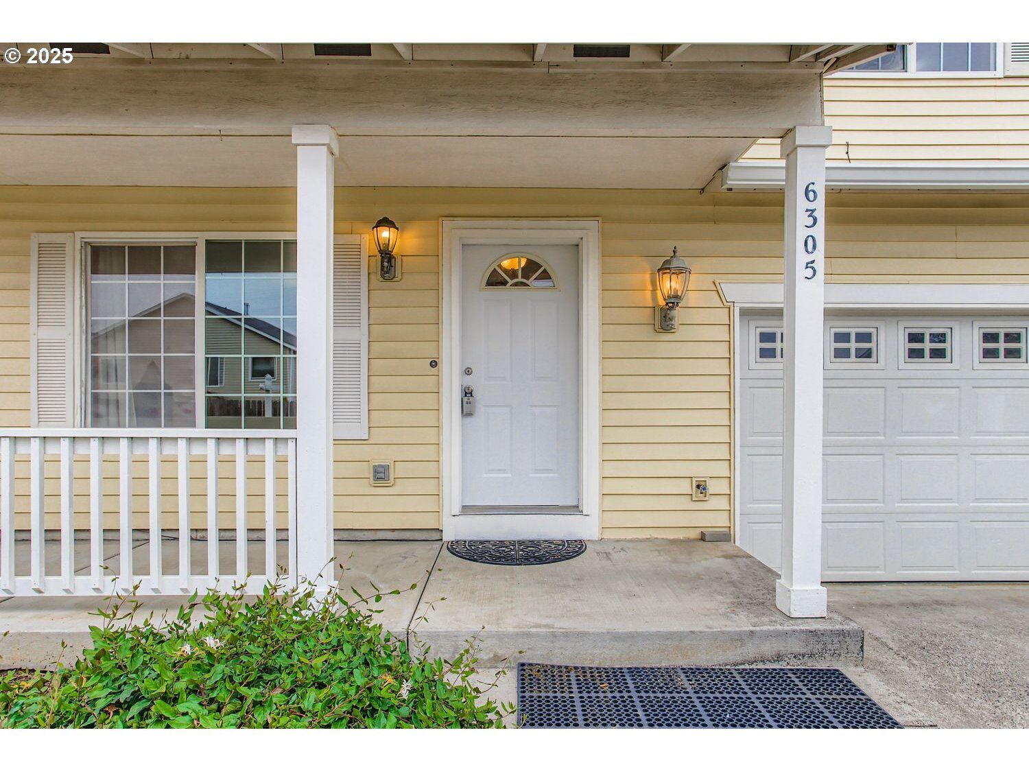 Property Photo: