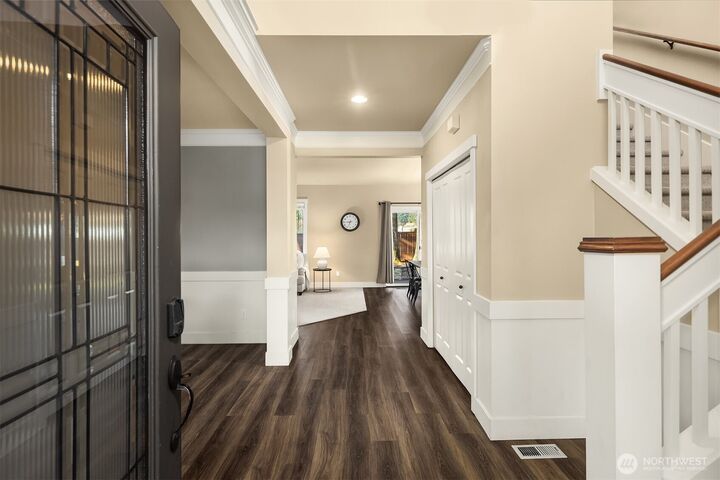 Property Photo: 27925 154th Avenue SE WA 98042