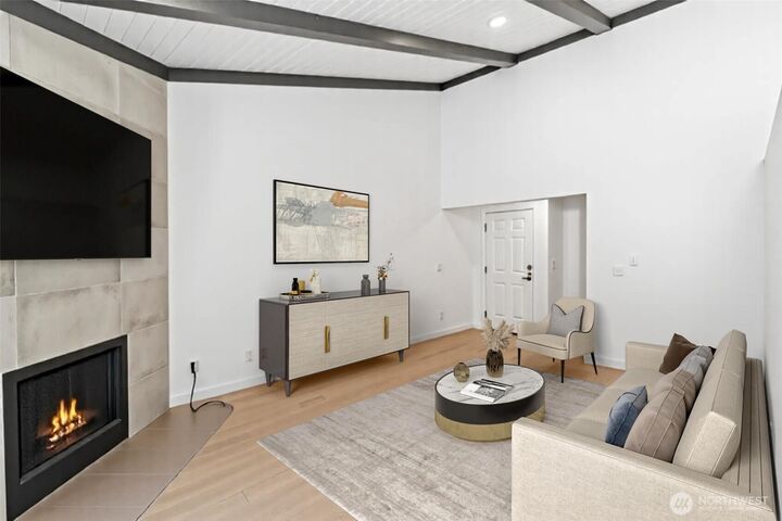 Property Photo:  2020  Grant Avenue S B201  WA 98055 