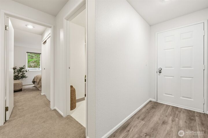 Property Photo:  206  Mountain Park Boulevard SW D204  WA 98027 