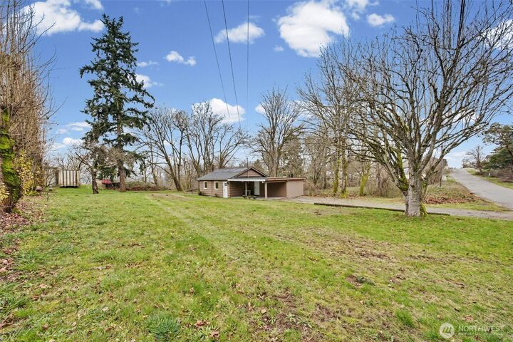 Property Photo: 4612 33rd Street NE WA 98422