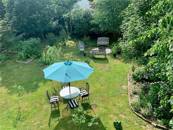 Property Photo:  56 Ivy Street  RI 02906 