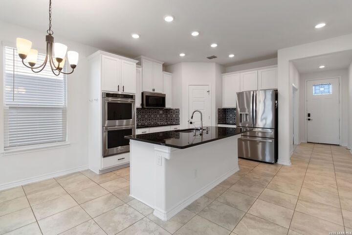 Property Photo: 11414 Amberina TX 78245