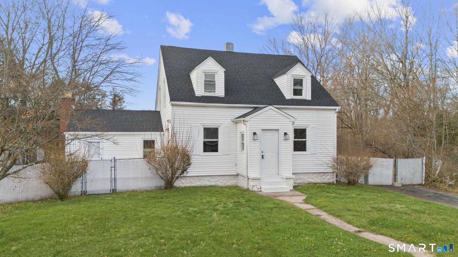 Property Photo:  556 Dunbar Hill Road  CT 06514 