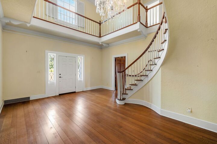 Property Photo: 1412 Fairway Drive FL 32301