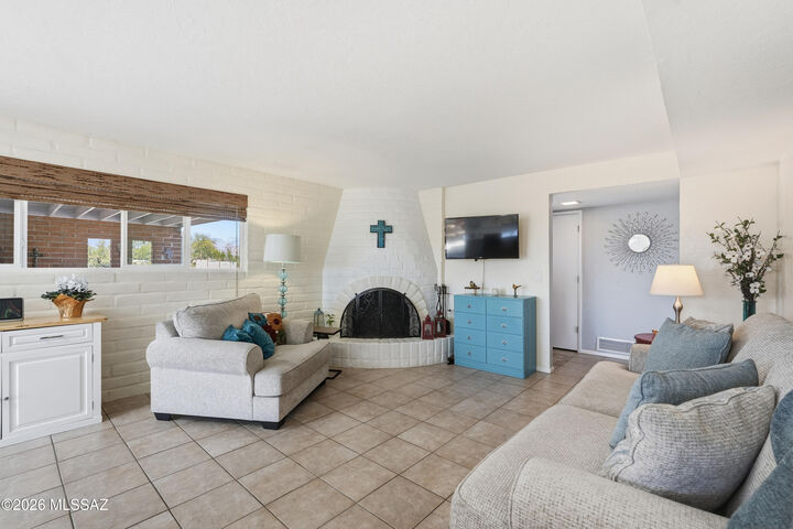 Property Photo:  8924 E Old Spanish Trail  AZ 85710 