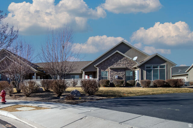 Property Photo:  1916 W Hopalong Cir S A  UT 84088 