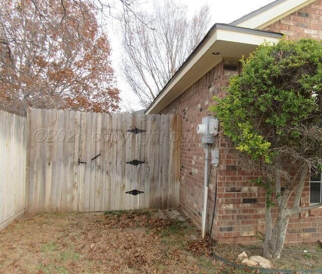 Property Photo: 2 Doral Drive TX 79124-7818