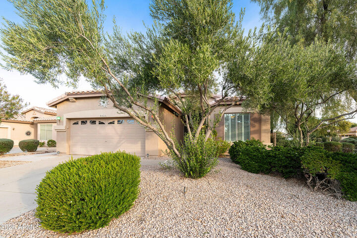 Property Photo:  4624 E Indigo Street  AZ 85298 