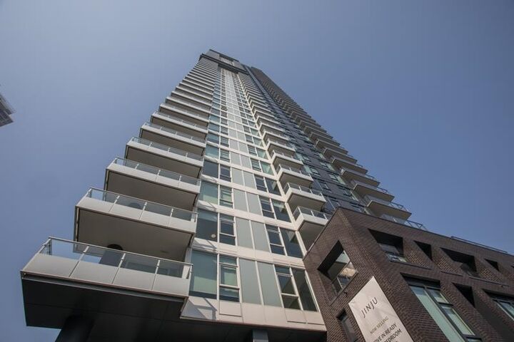 Photo de la propriété:  537 Cottonwood Avenue 2906  BC V3J 0S4 