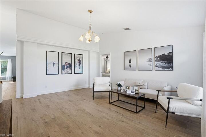 Property Photo: 272 Johnnycake Dr FL 34110