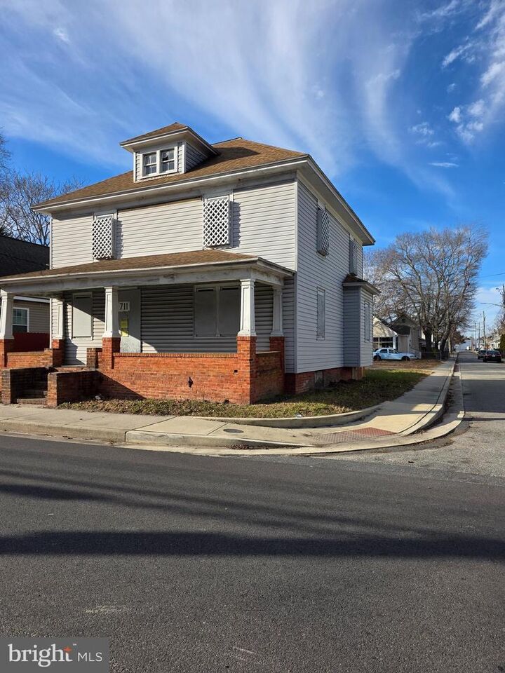Property Photo:  711 E Church Street  MD 21804 