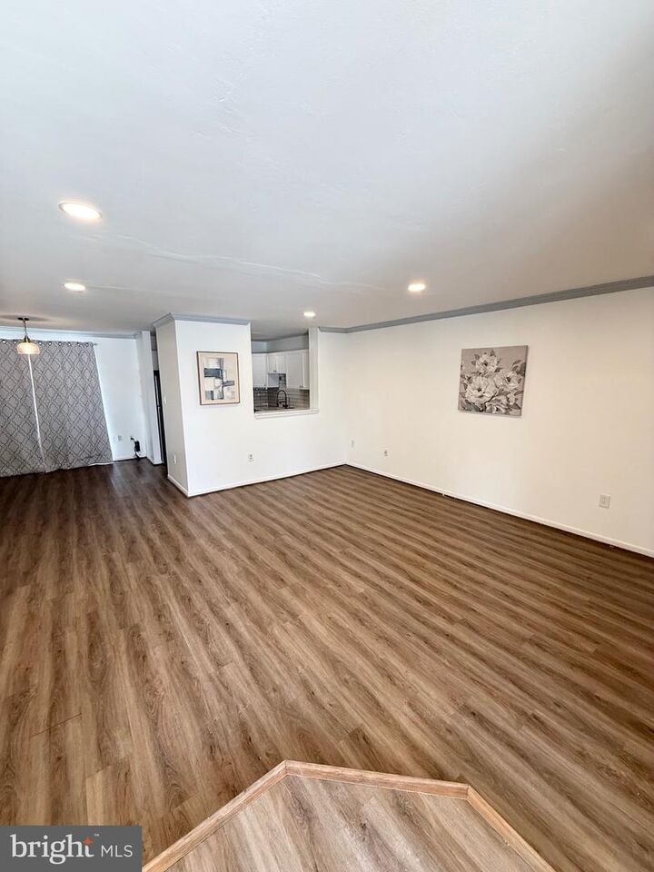 Property Photo:  11441 Ledbury Way  MD 20876 