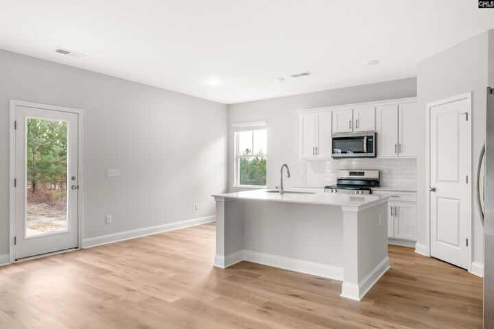 Property Photo:  747 Old Stagecoach  SC 29020 