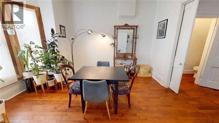 Property Photo:  132 Ferguson Avenue North  ON L8R 1L7 