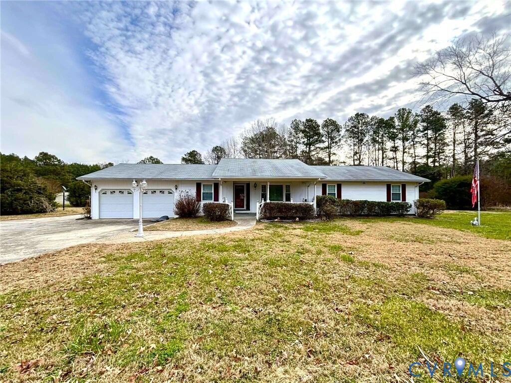 Property Photo: 6405 Anderson Mill Road VA 23833