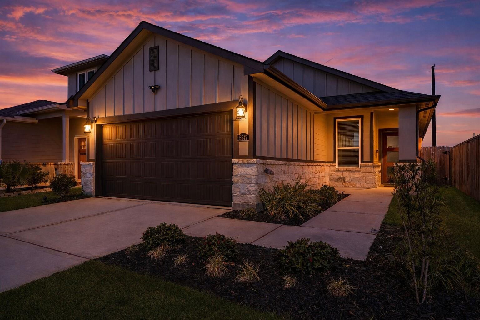 Property Photo:  5547 Madden Lane  TX 77048 