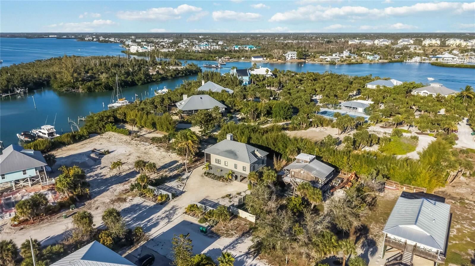 Property Photo:  120 Gasparilla Way  FL 33946 