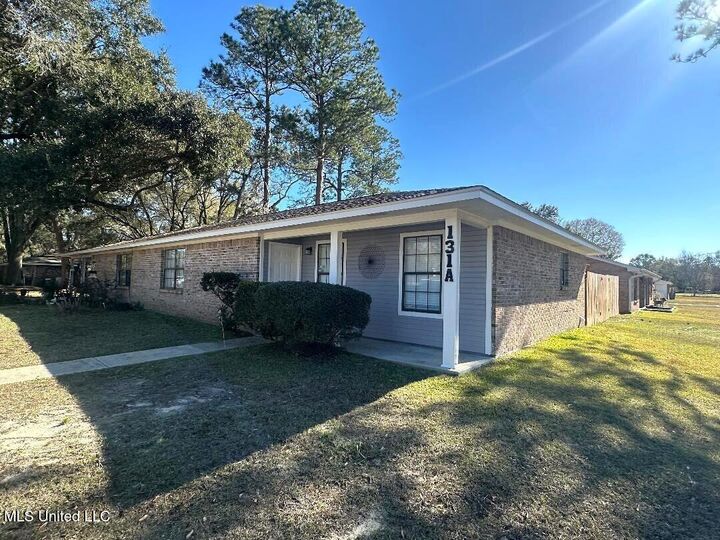 Property Photo:  131 Via Don Ray Road  MS 39560 