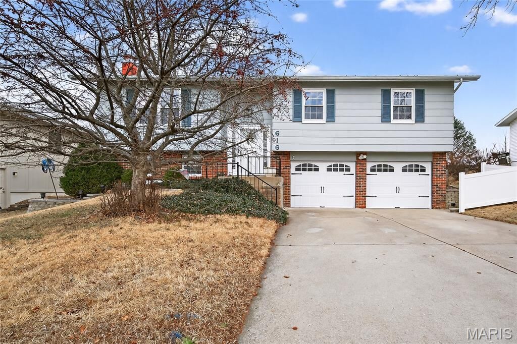 Property Photo:  616 Weeping Willow Drive  MO 63303 