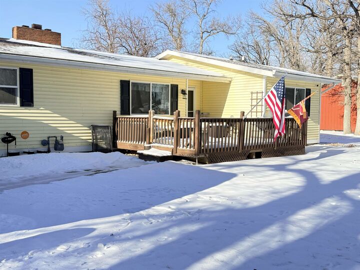 Property Photo:  2 Souris Court SE  ND 58701 