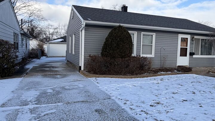 Property Photo:  3528 Adams Street  IL 60438 