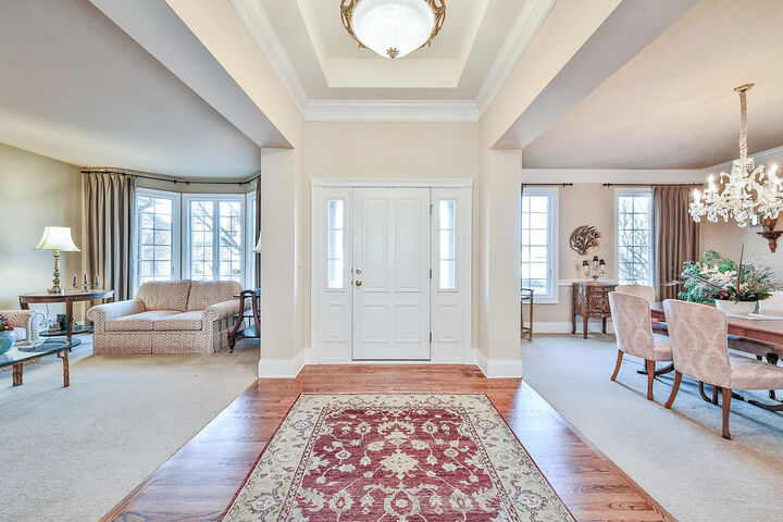 Property Photo:  1030 Ridgeview Drive  IL 60010 