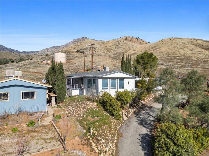 Property Photo:  117 Mac Hill  CA 93285 