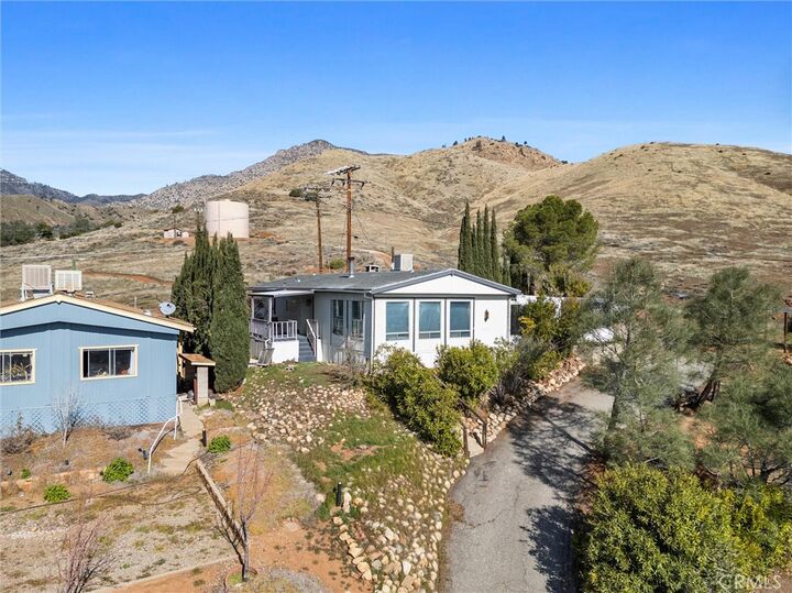 Property Photo:  117 Mac Hill  CA 93285 
