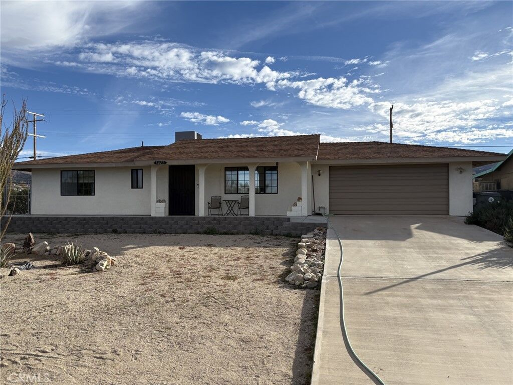 Property Photo:  74633 Sunset  CA 92277 